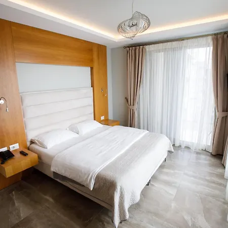 Grint Hotel