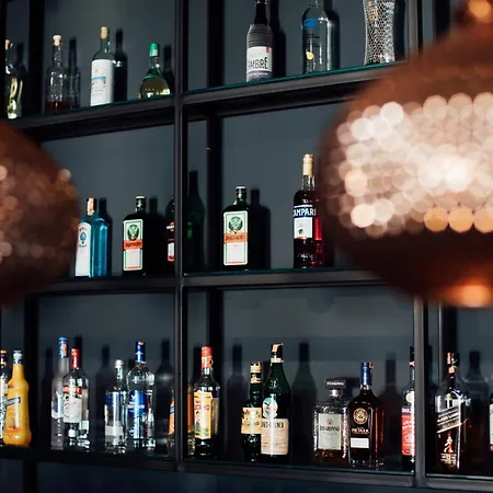 Grint Hotel Golem (Tirana)