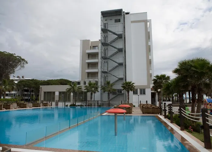 Ξενοδοχείο Grint 4*