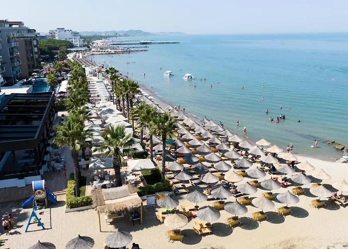 Grint Ξενοδοχείο Golem (Tirana)